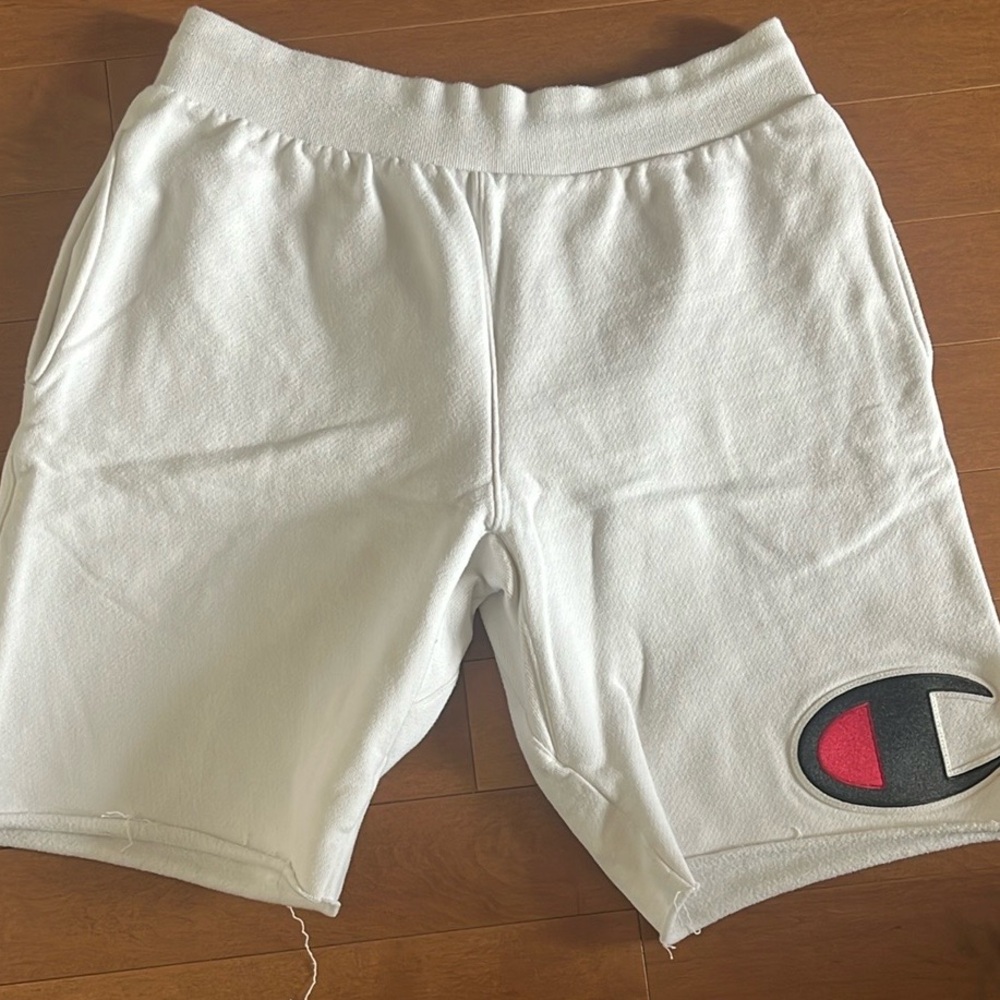 Champion White Athletic Shorts with Elastic Waistband